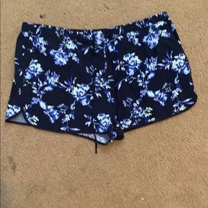 Gap floral shorts